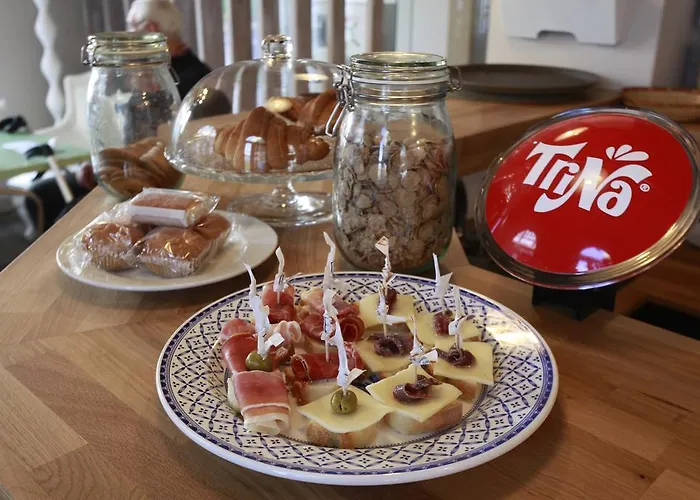 Πανσιόν Habitat Cm