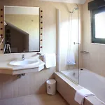 Πανσιόν Habitat Cm 3*