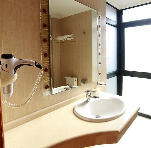 Gasthuis Habitat Cm Muxia