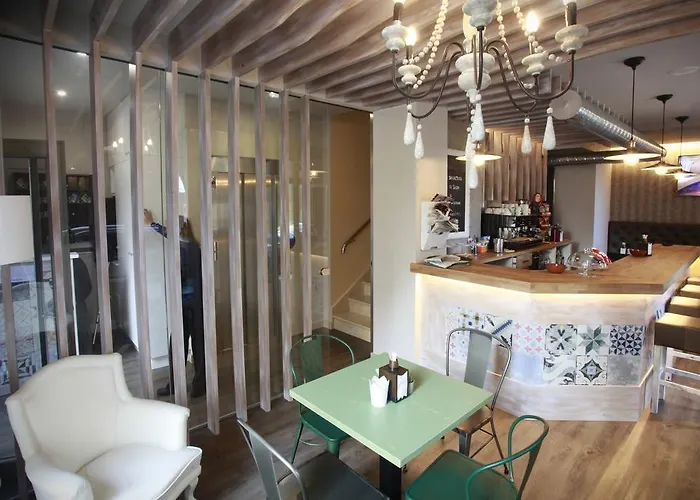 Gasthuis Habitat Cm 3*